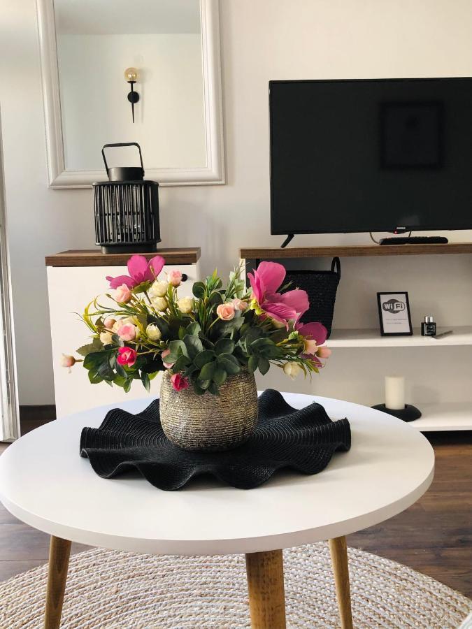Apartments Zafira Охрид Екстериор снимка